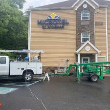 microtel-inn-commercial-pressure-washing 0