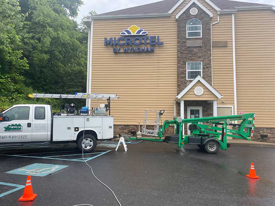 Commercial Pressure Washing at the Microtel Inn in Cambridge, OH
